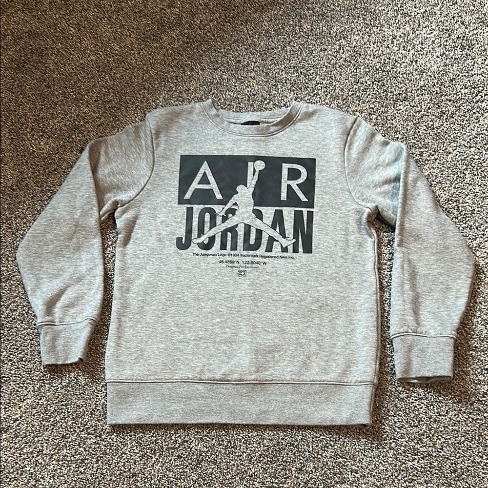 NWOT - Boys Jordan Air Logo Gray Crewneck Sweatshirt